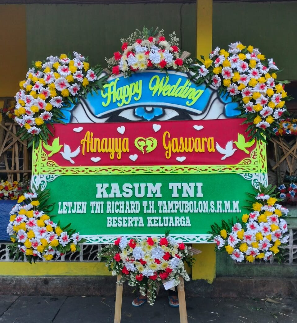 Karangan Bunga Happy Wedding
